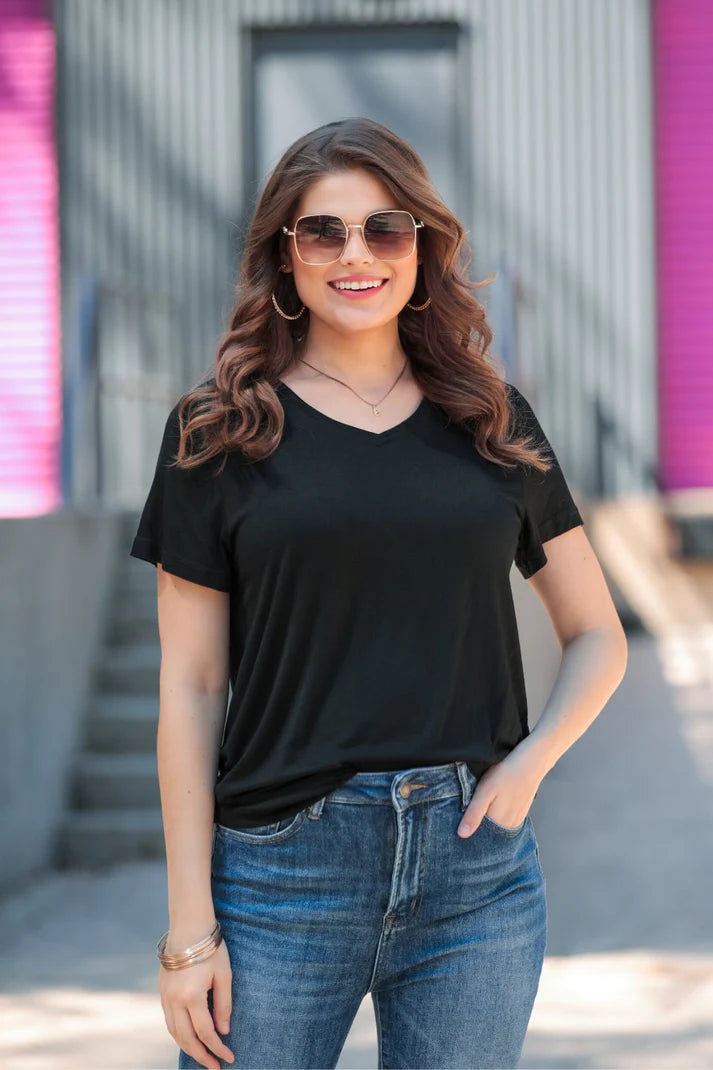Basic Tee- Black