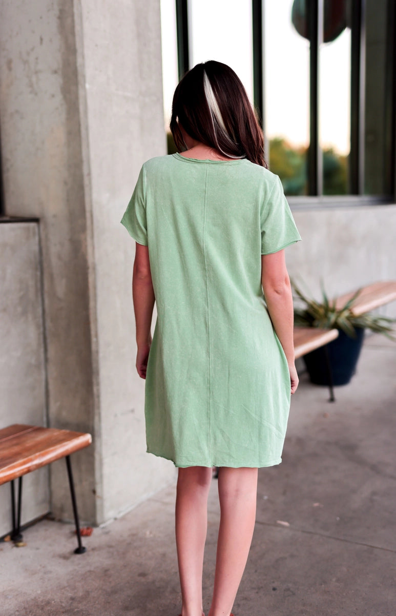 Mineral Wash Dress - Enjoy the Now (Matcha)