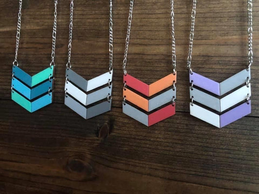 Medium Chevron Necklace