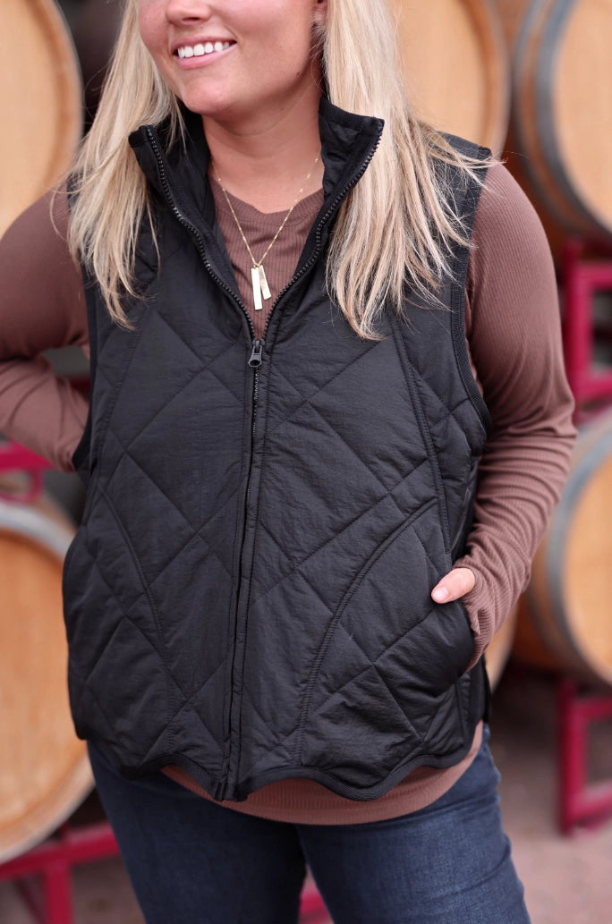Outbound Quilted Puffer Vest - Black