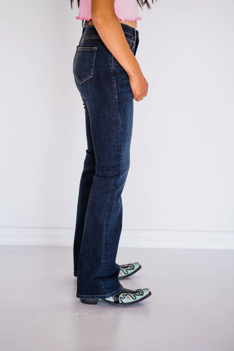 Cassie Bootcut Jeans