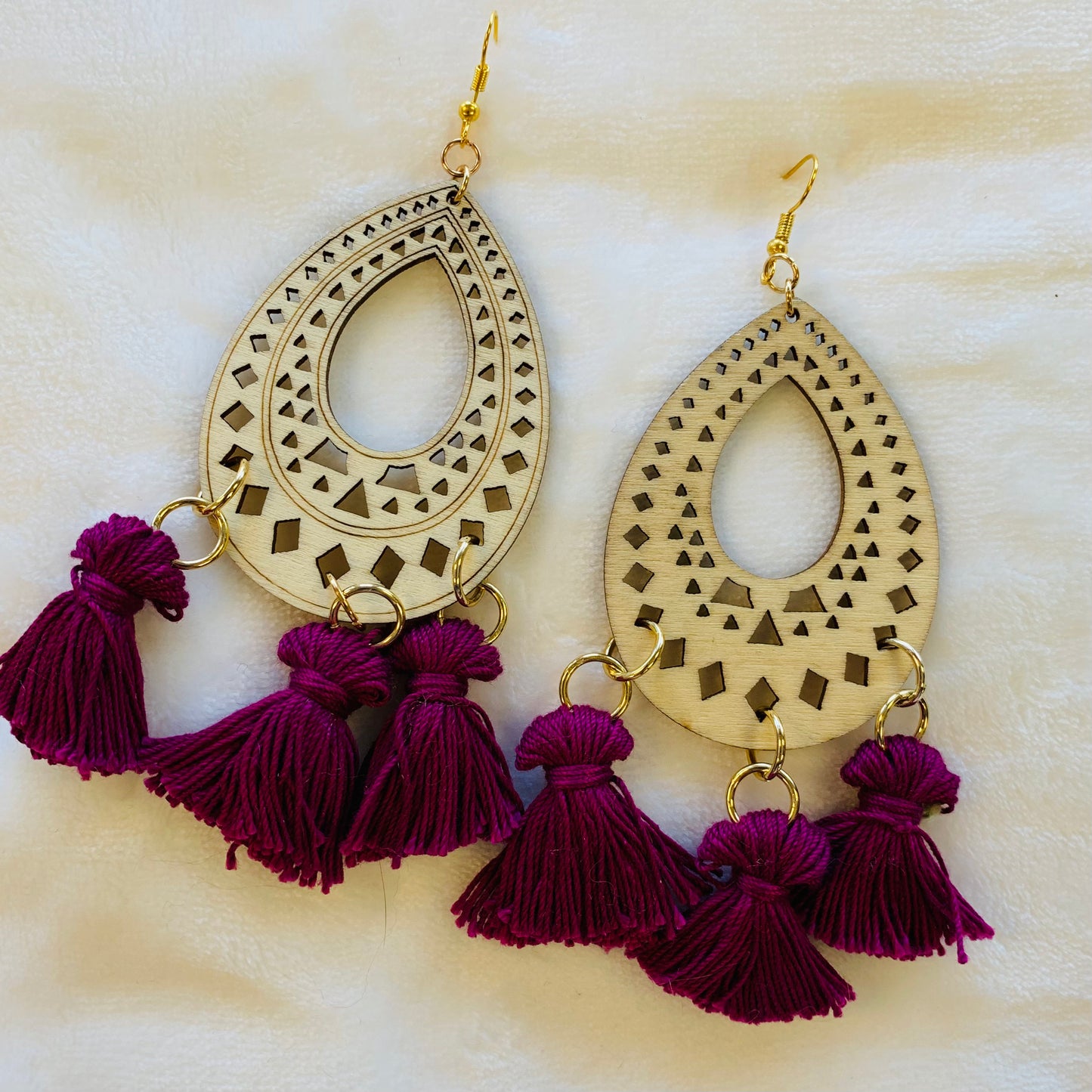 Dark on sale magenta earrings